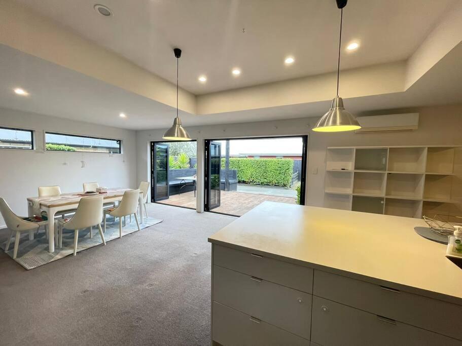 Spacious 4 Bed Family Home Christchurch Dış mekan fotoğraf